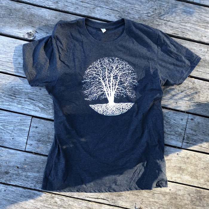Tree shirt in sunlight — Shirts-SS5