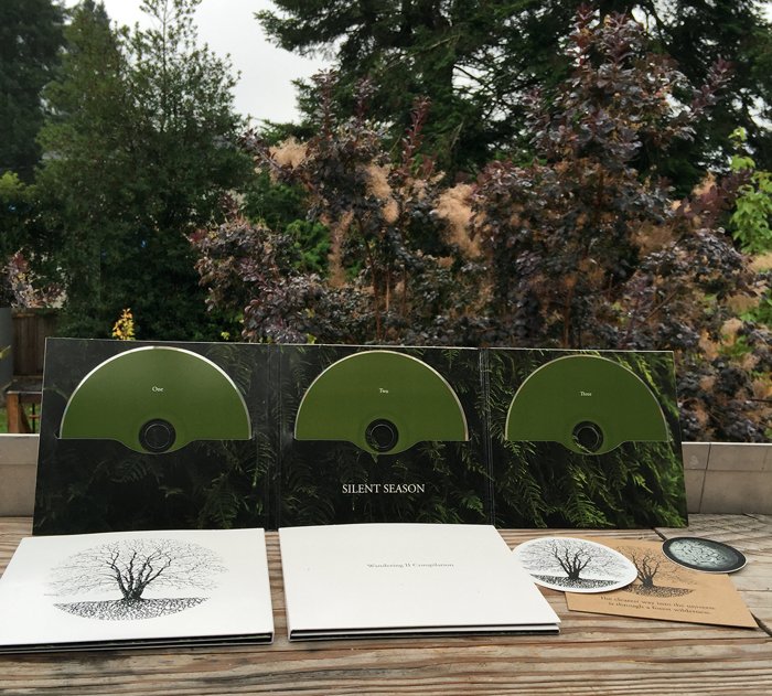 Various — Wandering 2 — release photograph 24