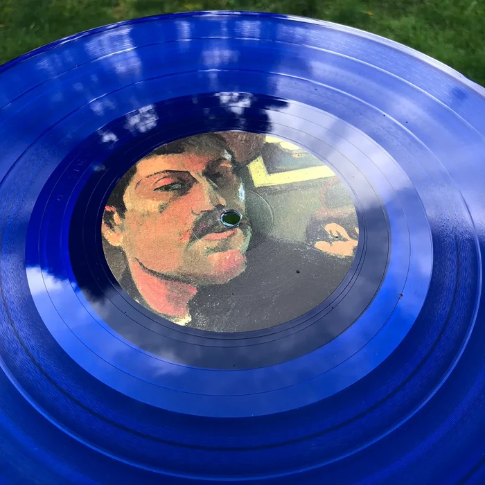 Wanderwelle — Gathering of the Ancient Spirits (SSV13), blue vinyl detail