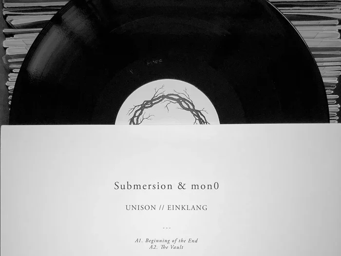 Submersion & Mon0 — Unison // Einklang (SSV14), black vinyl and sleeve
